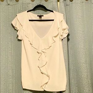 Grace Dane Lewis, size 1X white knit with ruffled collar and sleeves